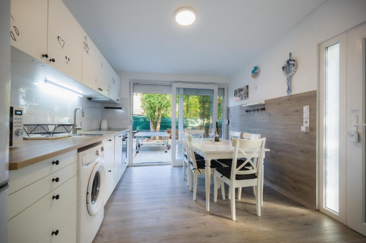 Apartament Galerius Pihenohaz By Bltn Siófok Zewnętrze zdjęcie